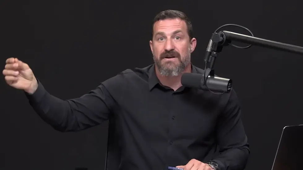 How to Enhance Performance & Learning by Applying a Growth Mindset | Huberman Lab Podcast 038