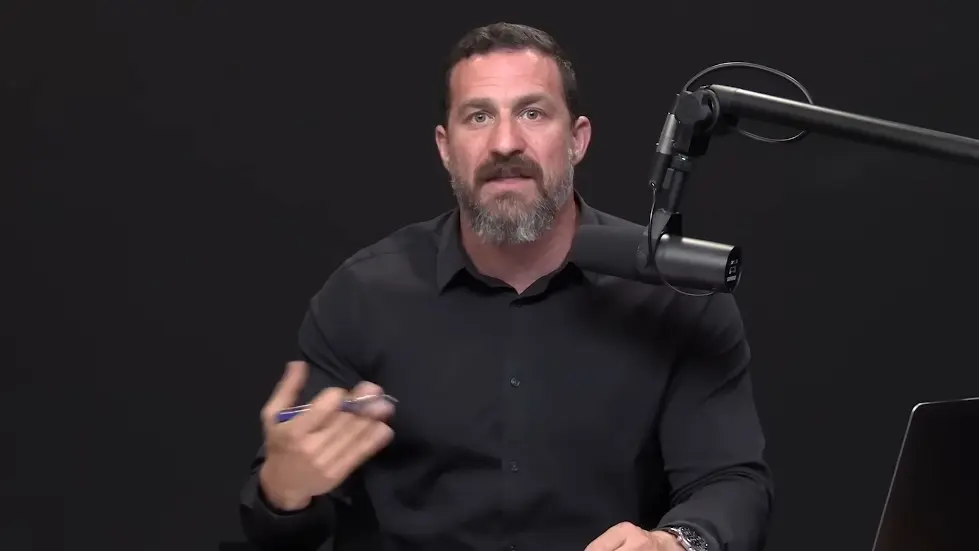 How to Enhance Performance & Learning by Applying a Growth Mindset | Huberman Lab Podcast 041