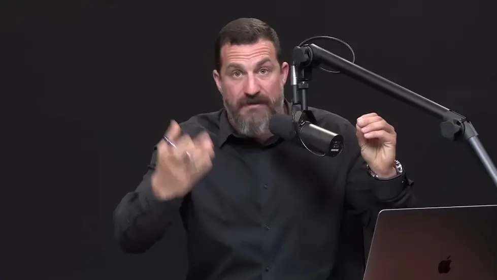 Leverage Dopamine to Overcome Procrastination & Optimize Effort | Huberman Lab Podcast 025