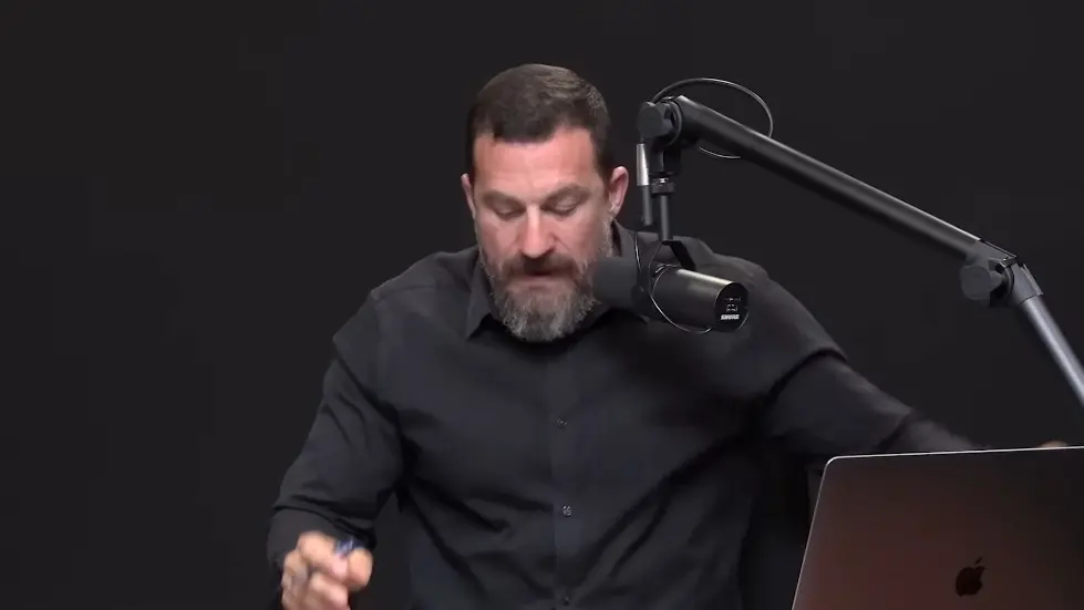 Leverage Dopamine to Overcome Procrastination & Optimize Effort | Huberman Lab Podcast 033