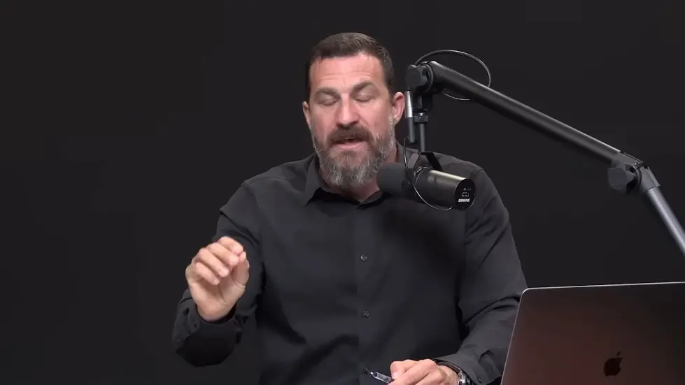 Leverage Dopamine to Overcome Procrastination & Optimize Effort | Huberman Lab Podcast 037