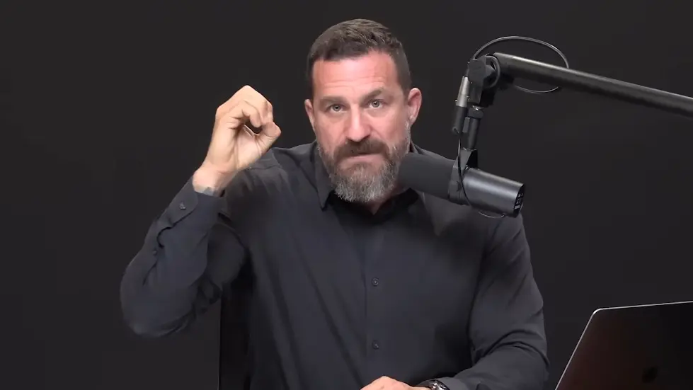 The Science of MDMA & Its Therapeutic Uses: Benefits & Risks | Huberman Lab Podcast 016