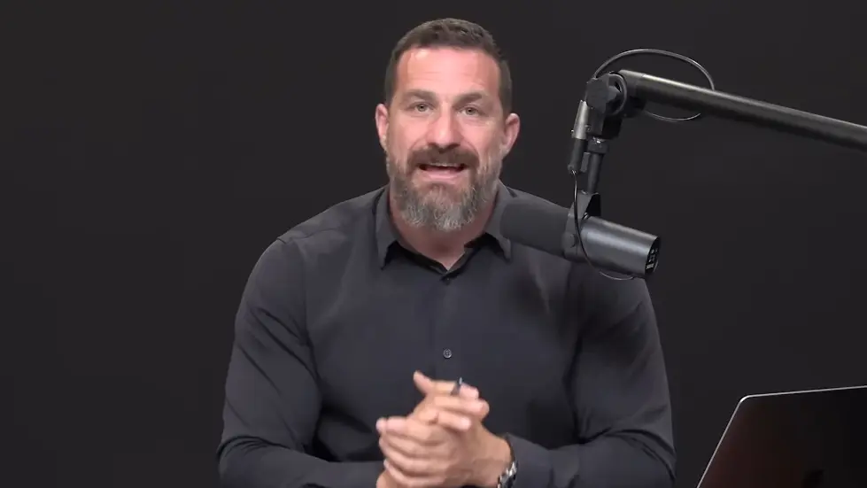 The Science of MDMA & Its Therapeutic Uses: Benefits & Risks | Huberman Lab Podcast 026