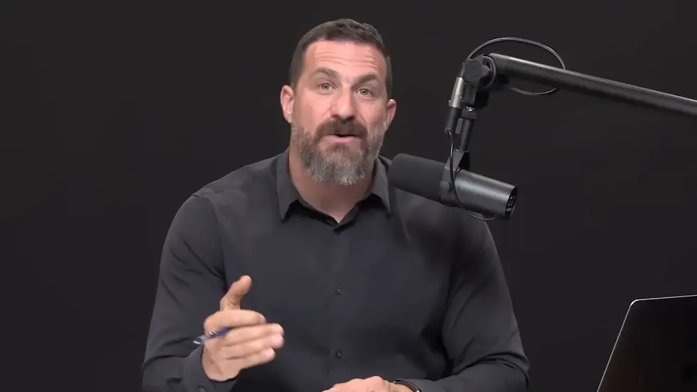 The Science of MDMA & Its Therapeutic Uses: Benefits & Risks | Huberman Lab Podcast 059