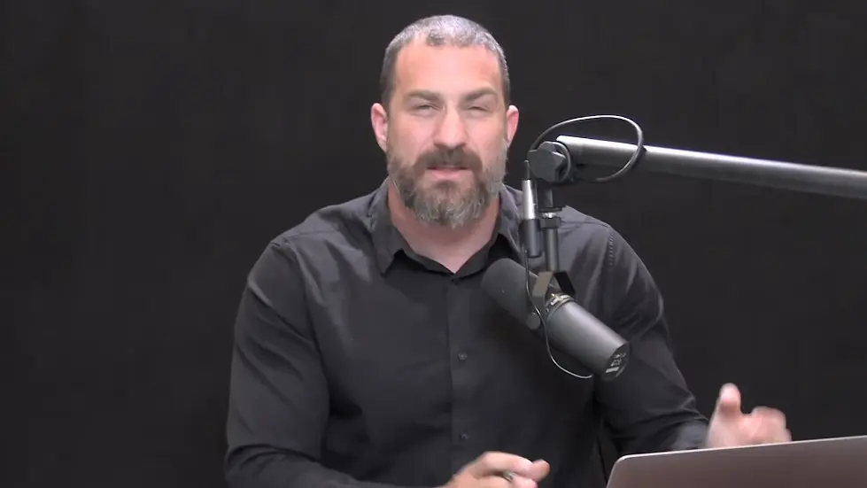 Using Light (Sunlight, Blue Light & Red Light) to Optimize Health | Huberman Lab Podcast #68 053