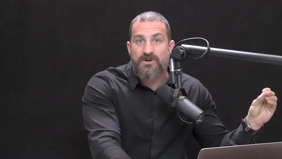 Using Light (Sunlight, Blue Light & Red Light) to Optimize Health | Huberman Lab Podcast #68 058