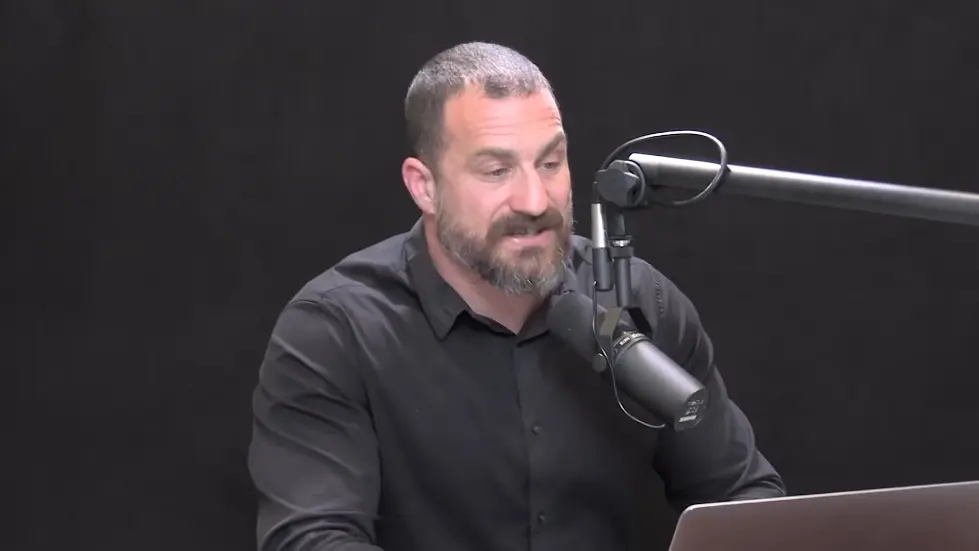 Using Light (Sunlight, Blue Light & Red Light) to Optimize Health | Huberman Lab Podcast #68 068