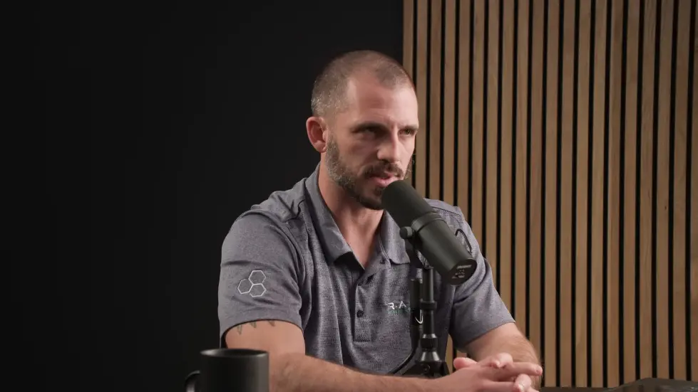 Dr. Andy Galpin: How to Build Physical Endurance & Lose Fat | Huberman Lab Guest Series 126