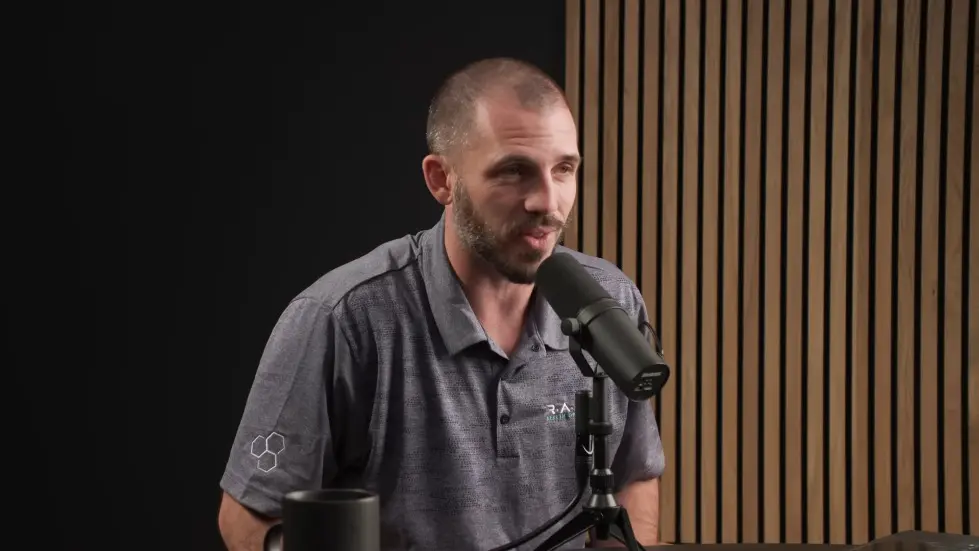 Dr. Andy Galpin: How to Build Physical Endurance & Lose Fat | Huberman Lab Guest Series 135