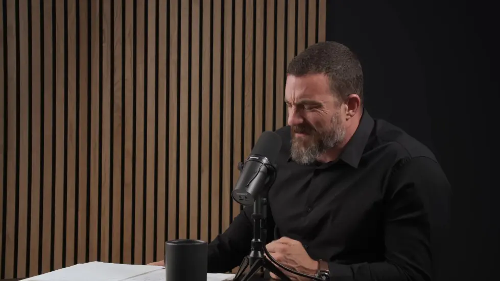 Dr. Andy Galpin: Optimal Nutrition & Supplementation for Fitness | Huberman Lab Guest Series 043