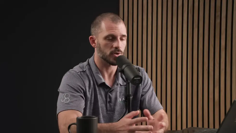 Dr. Andy Galpin: Optimal Nutrition & Supplementation for Fitness | Huberman Lab Guest Series 046