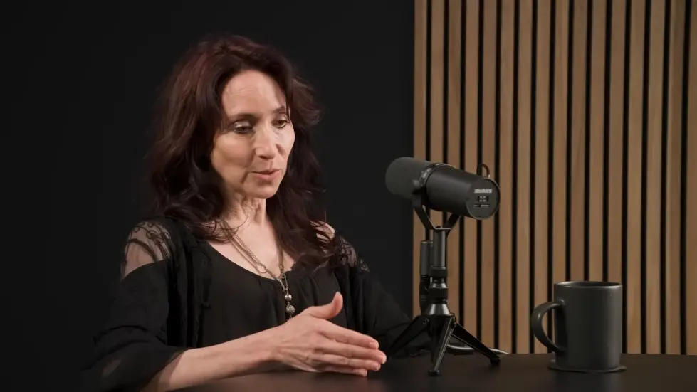 Dr. Elissa Epel: Control Stress for Healthy Eating, Metabolism & Aging | Huberman Lab Podcast 037