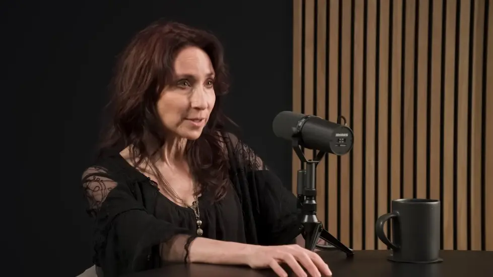 Dr. Elissa Epel: Control Stress for Healthy Eating, Metabolism & Aging | Huberman Lab Podcast 047