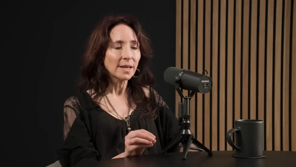 Dr. Elissa Epel: Control Stress for Healthy Eating, Metabolism & Aging | Huberman Lab Podcast 052