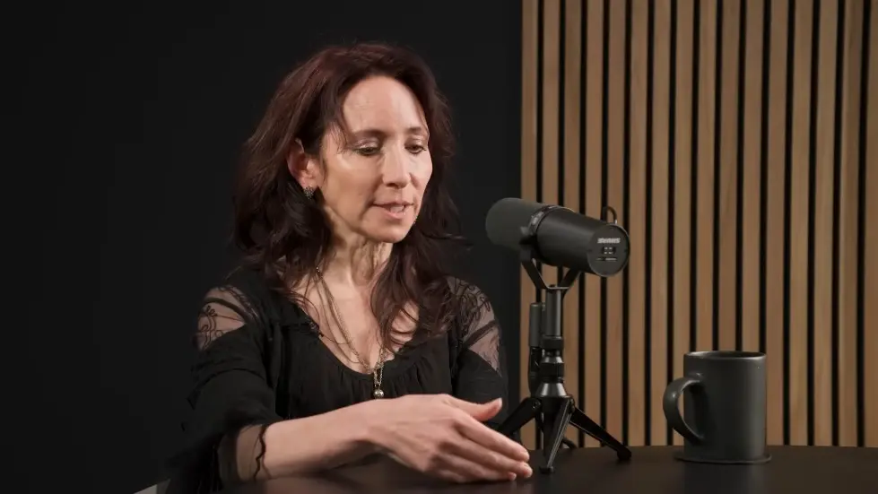 Dr. Elissa Epel: Control Stress for Healthy Eating, Metabolism & Aging | Huberman Lab Podcast 063