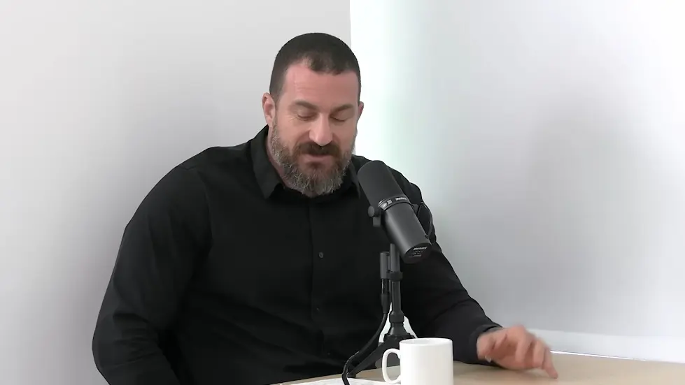 Dr. Emily Balcetis: Tools for Setting & Achieving Goals | Huberman Lab Podcast #83 041