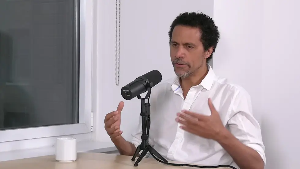 Dr. Erich Jarvis: The Neuroscience of Speech, Language & Music | Huberman Lab Podcast #87 017