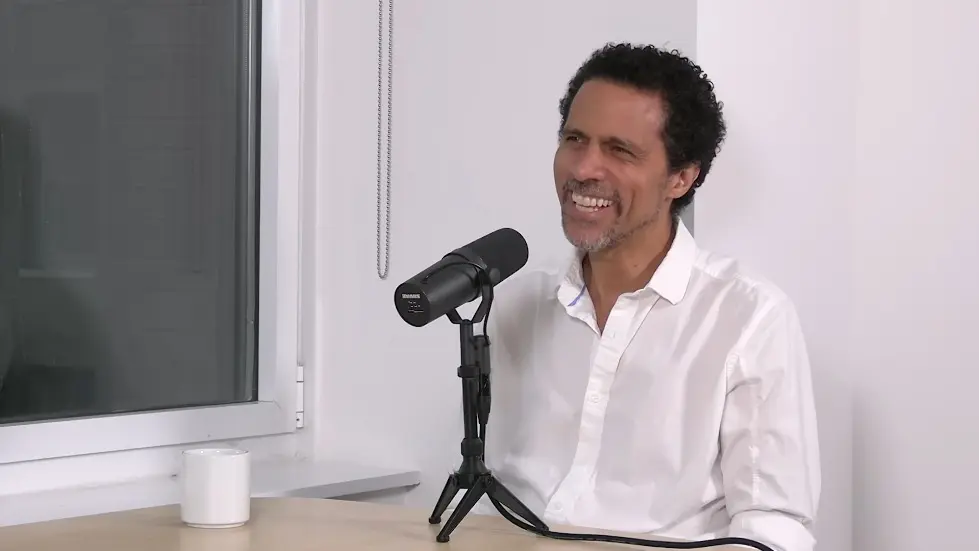 Dr. Erich Jarvis: The Neuroscience of Speech, Language & Music | Huberman Lab Podcast #87 022