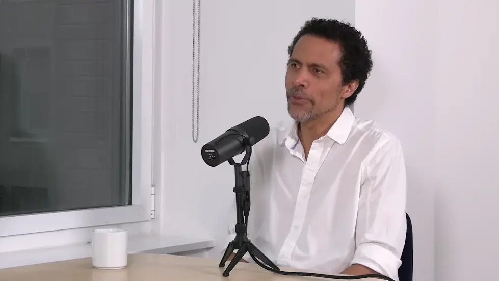 Dr. Erich Jarvis: The Neuroscience of Speech, Language & Music | Huberman Lab Podcast #87 027