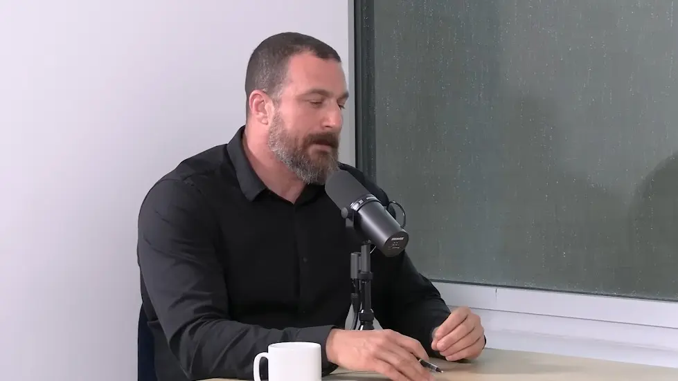 Dr. Erich Jarvis: The Neuroscience of Speech, Language & Music | Huberman Lab Podcast #87 036