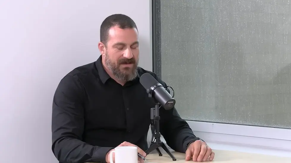 Dr. Erich Jarvis: The Neuroscience of Speech, Language & Music | Huberman Lab Podcast #87 045