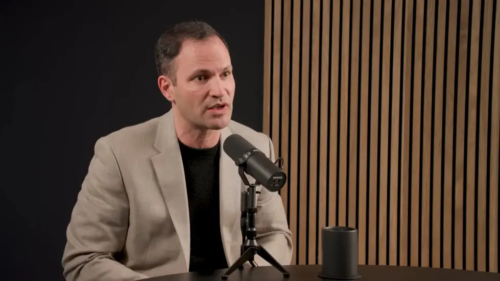 Dr. Jeffrey Goldberg: How to Improve Your Eye Health & Offset Vision Loss | Huberman Lab Podcast 134