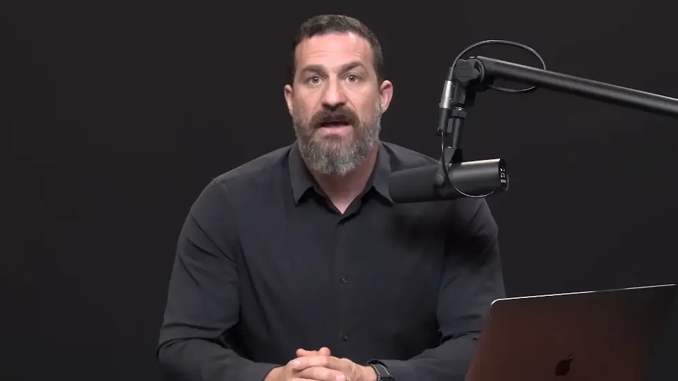 Dr. Lisa Feldman Barrett: How to Understand Emotions | Huberman Lab Podcast 001