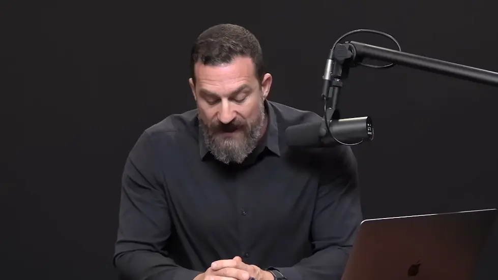 Dr. Lisa Feldman Barrett: How to Understand Emotions | Huberman Lab Podcast 002