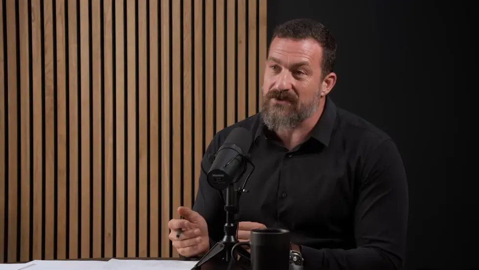 Dr. Lisa Feldman Barrett: How to Understand Emotions | Huberman Lab Podcast 012