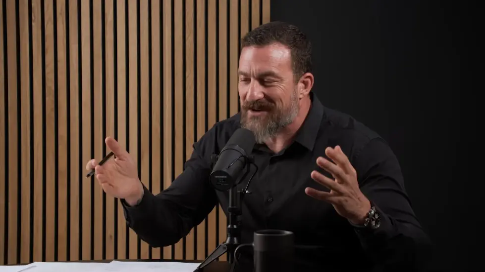 Dr. Lisa Feldman Barrett: How to Understand Emotions | Huberman Lab Podcast 019