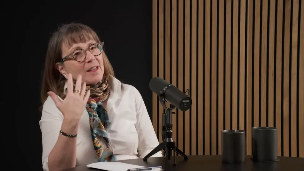 Dr. Lisa Feldman Barrett: How to Understand Emotions | Huberman Lab Podcast 035