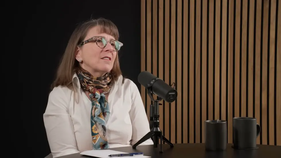 Dr. Lisa Feldman Barrett: How to Understand Emotions | Huberman Lab Podcast 040