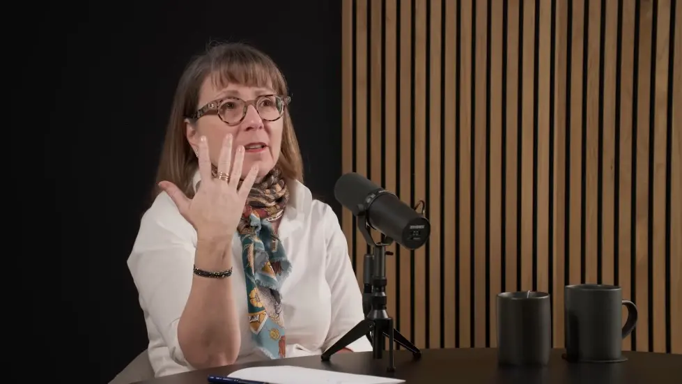 Dr. Lisa Feldman Barrett: How to Understand Emotions | Huberman Lab Podcast 050