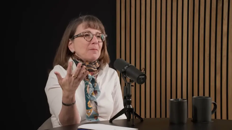 Dr. Lisa Feldman Barrett: How to Understand Emotions | Huberman Lab Podcast 053