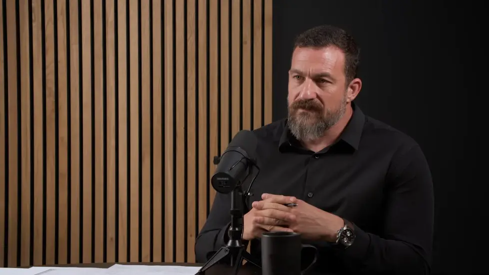 Dr. Lisa Feldman Barrett: How to Understand Emotions | Huberman Lab Podcast 059