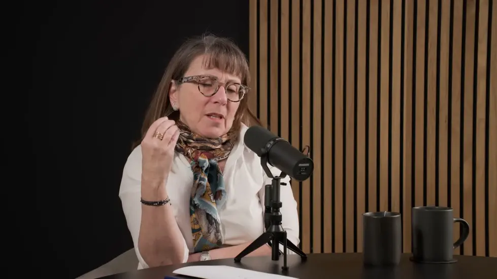 Dr. Lisa Feldman Barrett: How to Understand Emotions | Huberman Lab Podcast 078