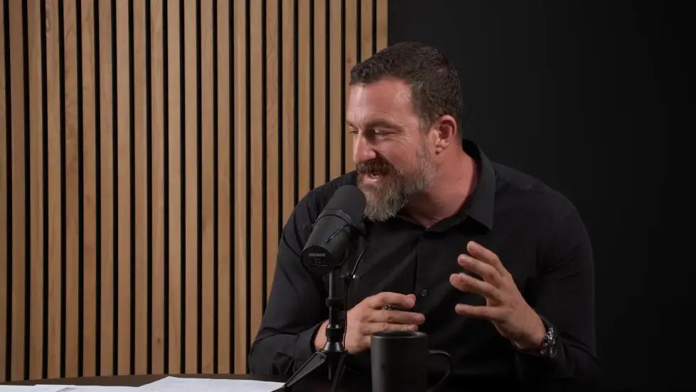 Dr. Lisa Feldman Barrett: How to Understand Emotions | Huberman Lab Podcast 080