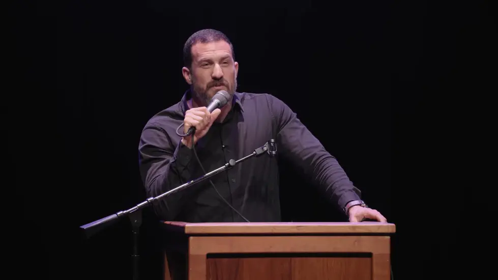 LIVE EVENT Q&A: Dr. Andrew Huberman Question & Answer in Portland, OR 010