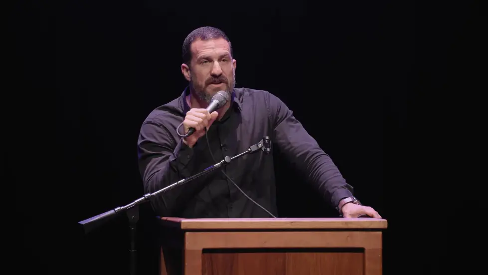 LIVE EVENT Q&A: Dr. Andrew Huberman Question & Answer in Portland, OR 020