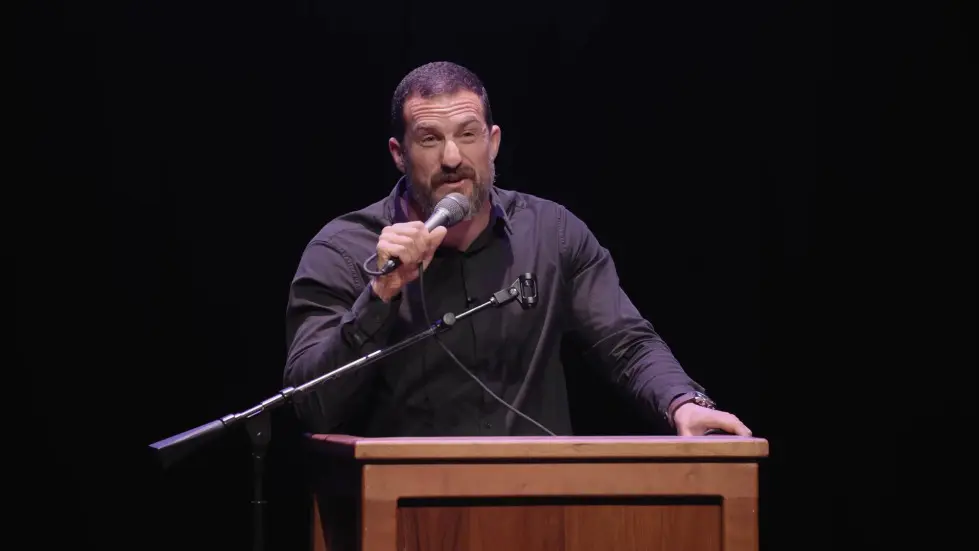 LIVE EVENT Q&A: Dr. Andrew Huberman Question & Answer in Portland, OR 025