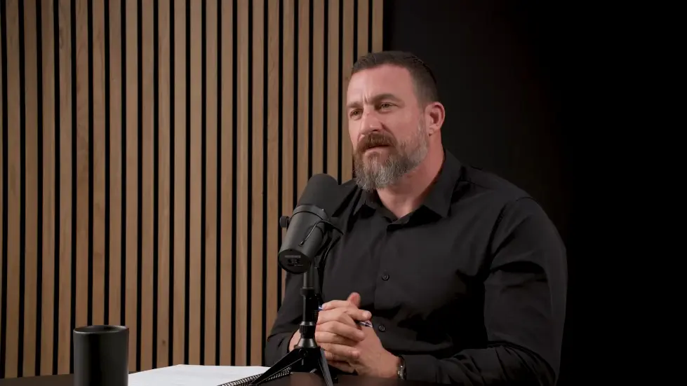 Dr. Noam Sobel: How Smells Influence Our Hormones, Health & Behavior | Huberman Lab Podcast 071