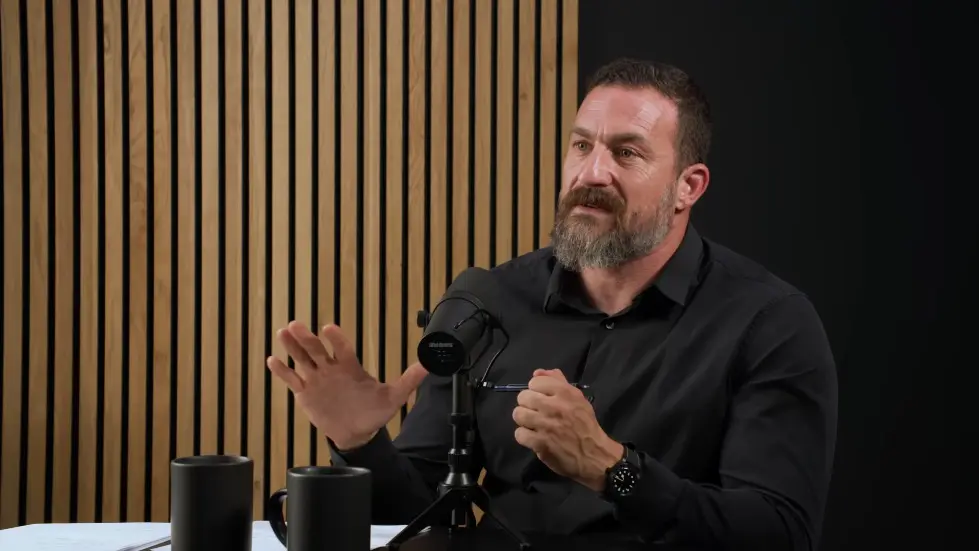 Robert Greene: A Process for Finding & Achieving Your Unique Purpose 074