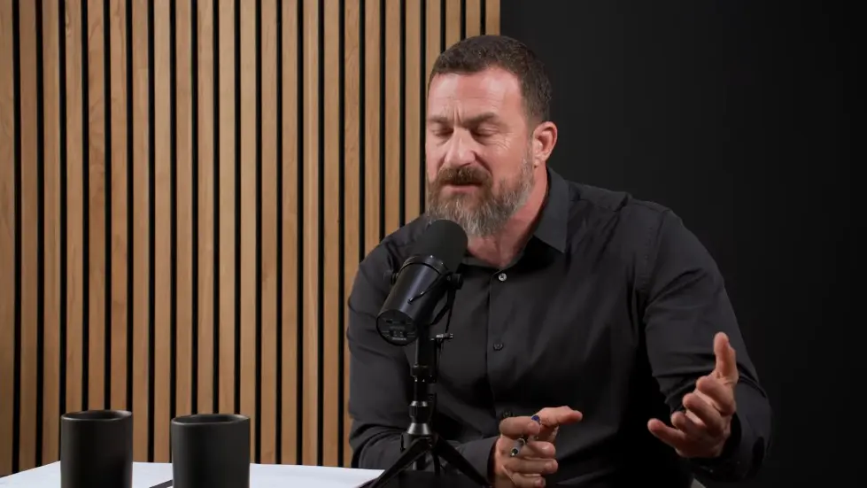 Dr. Robert Lustig: How Sugar & Processed Foods Impact Your Health 082