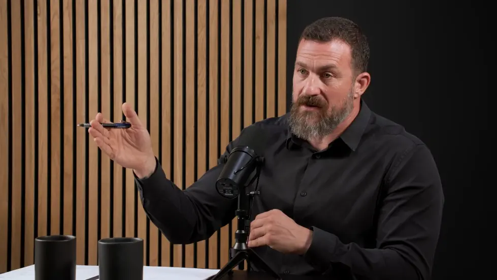 Dr. Robert Lustig: How Sugar & Processed Foods Impact Your Health 085