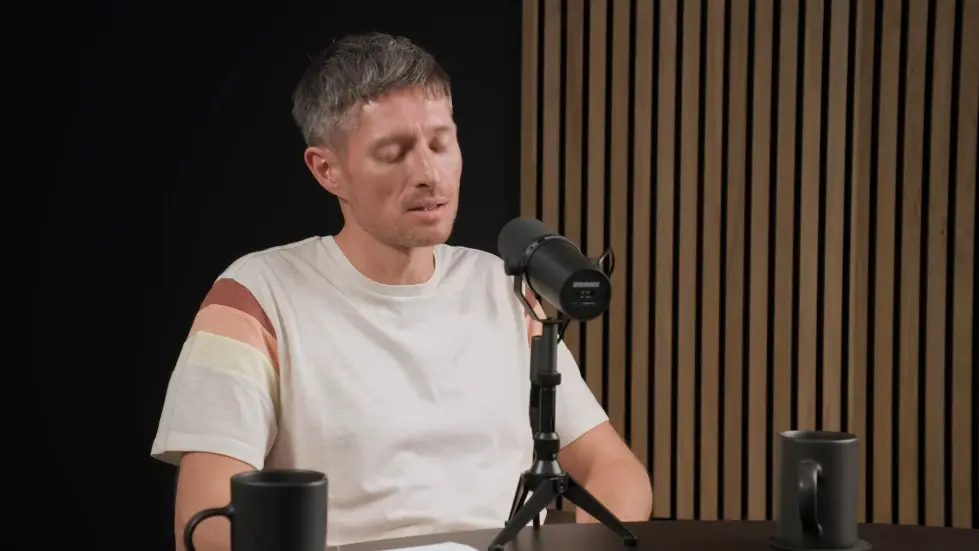 Dr. Robin Carhart-Harris: The Science of Psychedelics for Mental Health | Huberman Lab Podcast 065