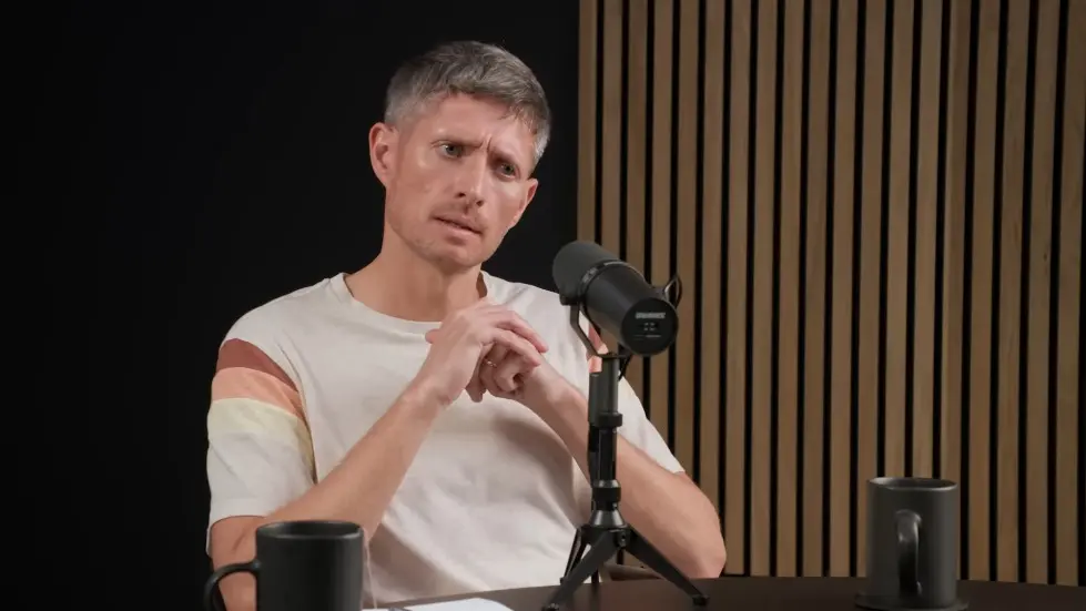 Dr. Robin Carhart-Harris: The Science of Psychedelics for Mental Health | Huberman Lab Podcast 078