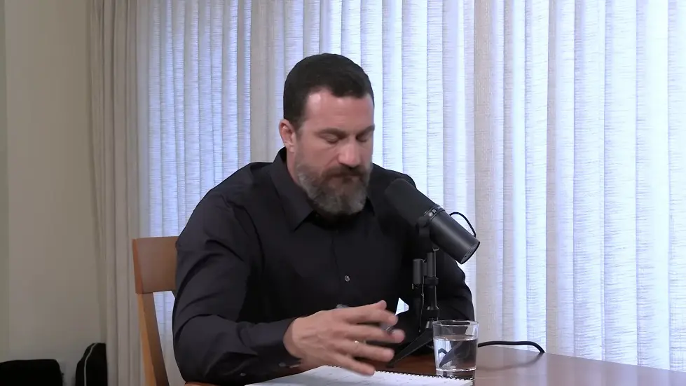 Dr. Sara Gottfried: How to Optimize Female Hormone Health for Vitality & Longevity | Huberman Lab 023