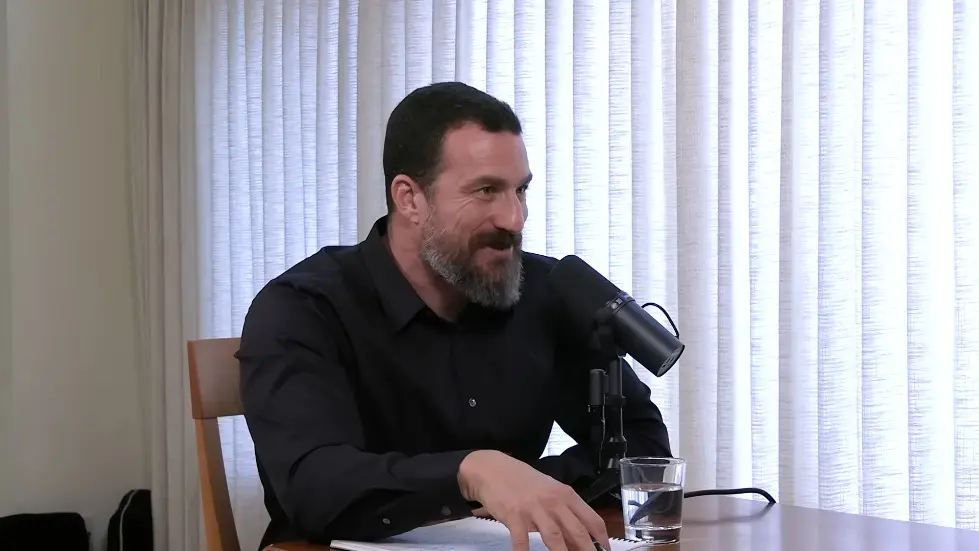 Dr. Sara Gottfried: How to Optimize Female Hormone Health for Vitality & Longevity | Huberman Lab 046