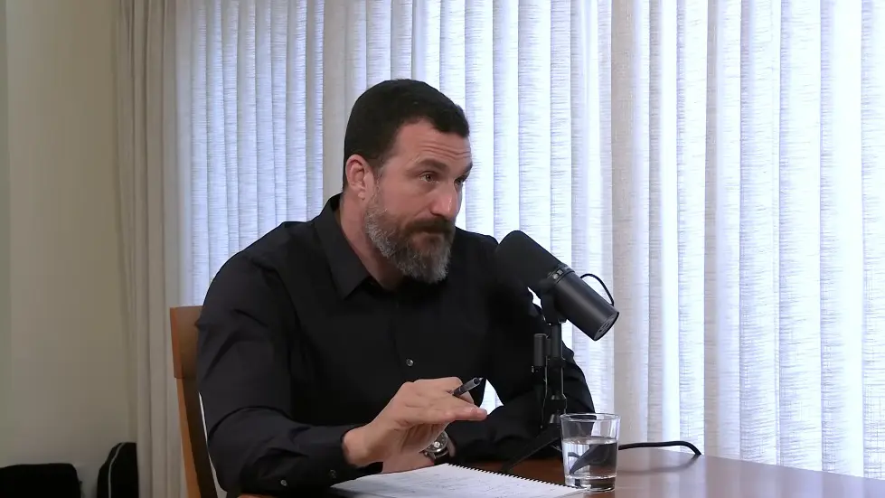 Dr. Sara Gottfried: How to Optimize Female Hormone Health for Vitality & Longevity | Huberman Lab 060