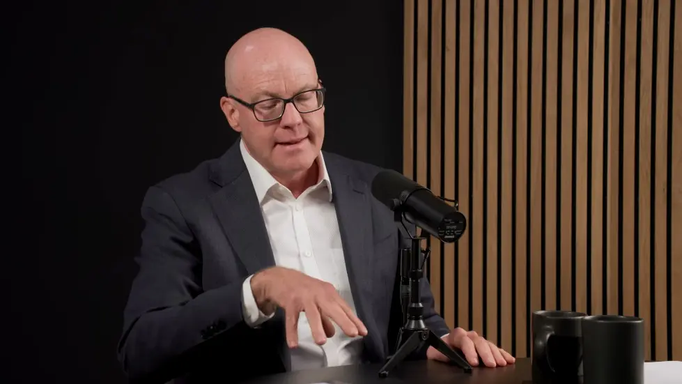 Dr. Sean Mackey: Tools to Reduce & Manage Pain 026